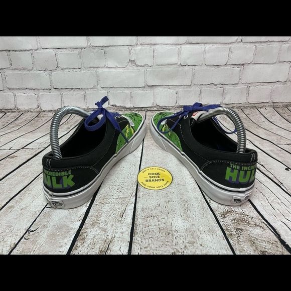 Vans Marvel Hulk Shoes. Men 5.5 / Women 7 - Picture 6 of 8